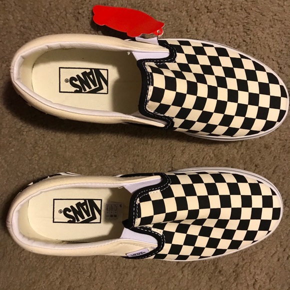 Women’s Vans size 8.5 - Picture 1 of 3